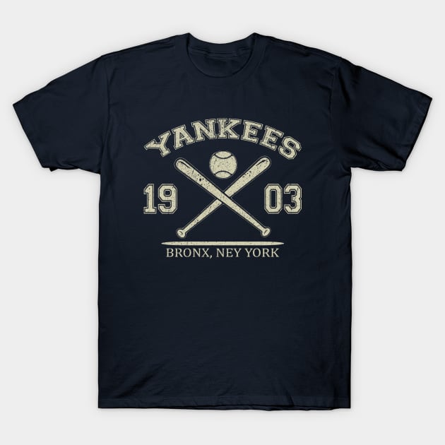 Yankees, Retro T-Shirt by anwara